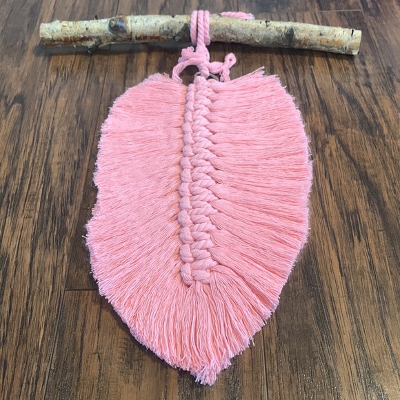 Handmade Feather Wall Decor - Picture 5 of 11